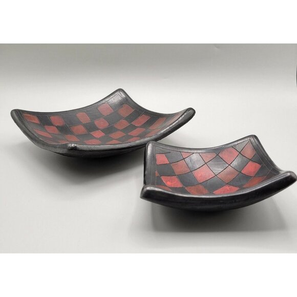 Art Pottery Checkerboard Pattern Bowls Red Black Matte Finish Set of Two - Picture 2 of 9